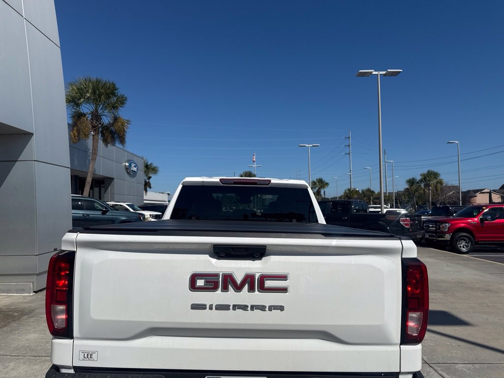 Used 2023 GMC Sierra 1500 Pro w/ Graphite Edition AWD/4WD image 7