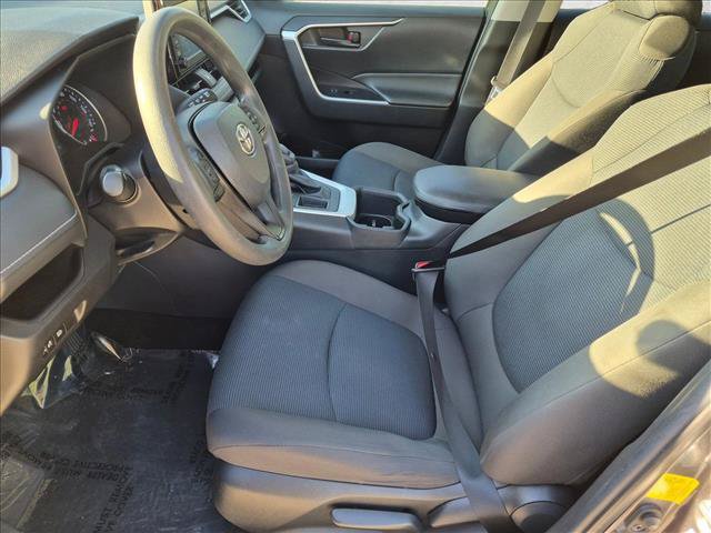 Used 2022 Toyota RAV4 LE FWD image 14