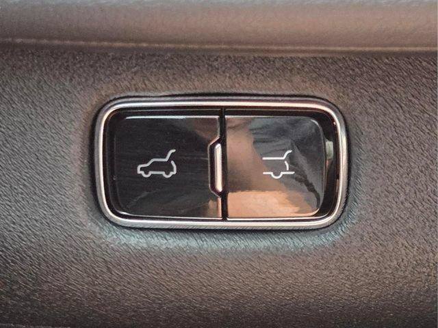 Used 2025 Lincoln Navigator L Black Label AWD/4WD image 33