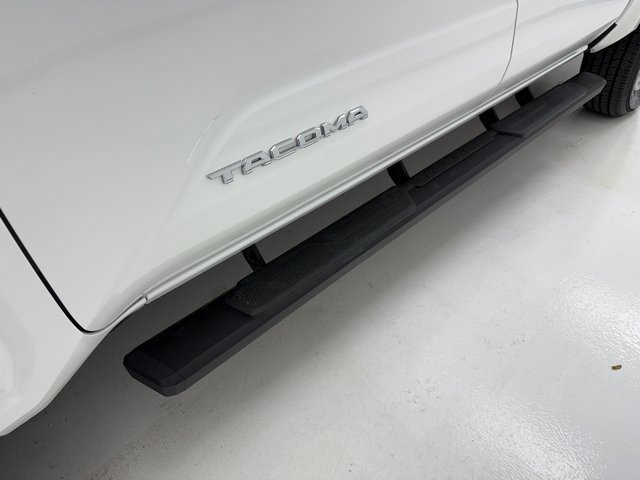 Used 2025 Toyota Tacoma SR5 w/ SR5 Upgrade Package image 8