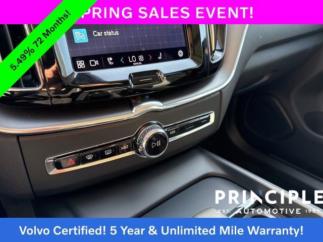 Certified 2025 Volvo XC60 B5 Core image 16