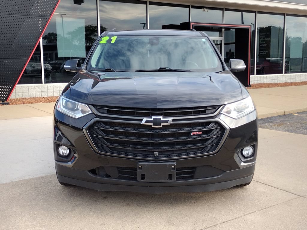 Used 2021 Chevrolet Traverse RS AWD/4WD image 2