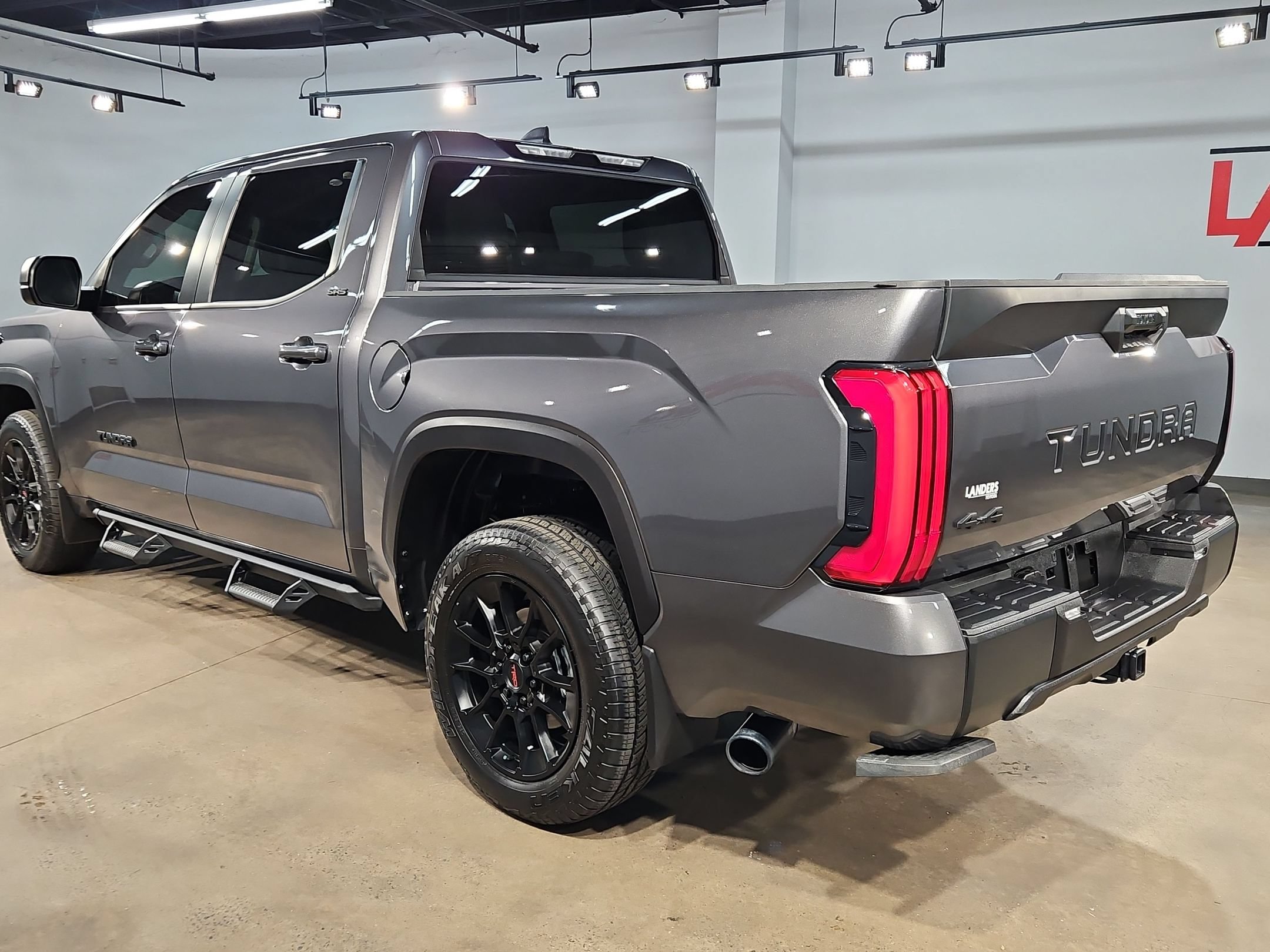 Used 2024 Toyota Tundra SR5 w/ SR5 Premium Package AWD/4WD image 5
