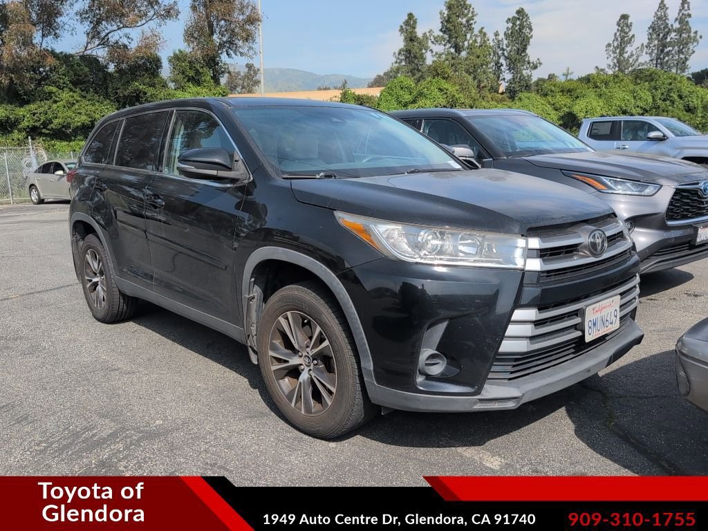 Used 2019 Toyota Highlander LE