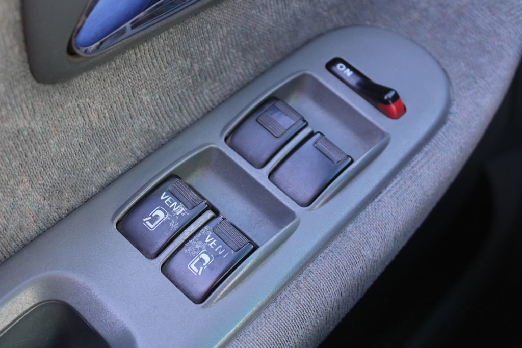 Used 2004 Honda Odyssey EX image 26