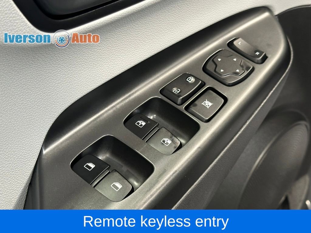 Used 2023 Hyundai Kona SEL image 14