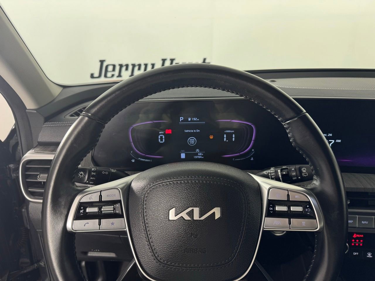 Used 2024 Kia Telluride EX image 24