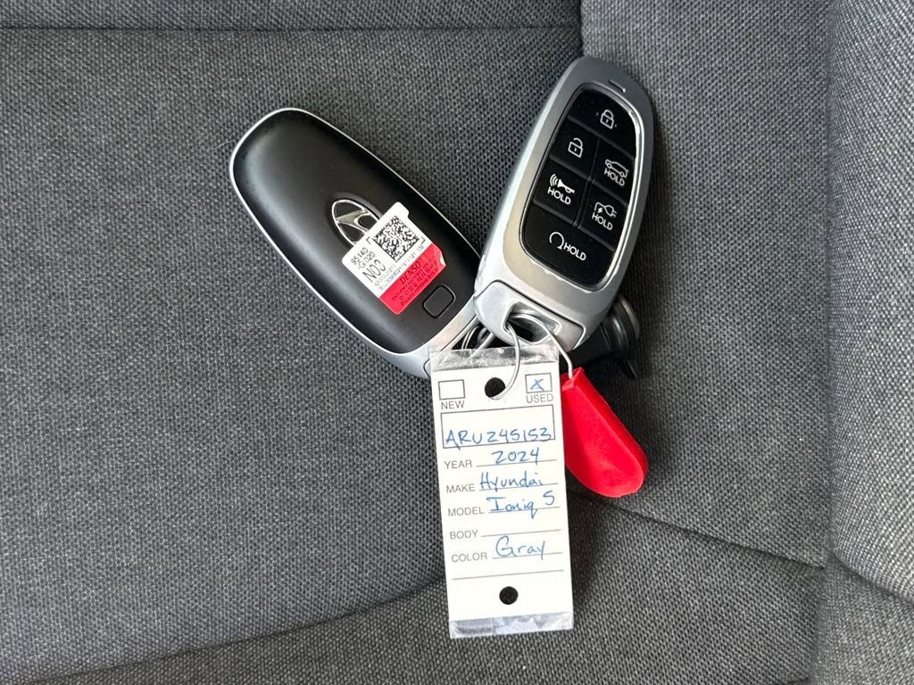 Used 2024 Hyundai Ioniq 5 SEL image 29