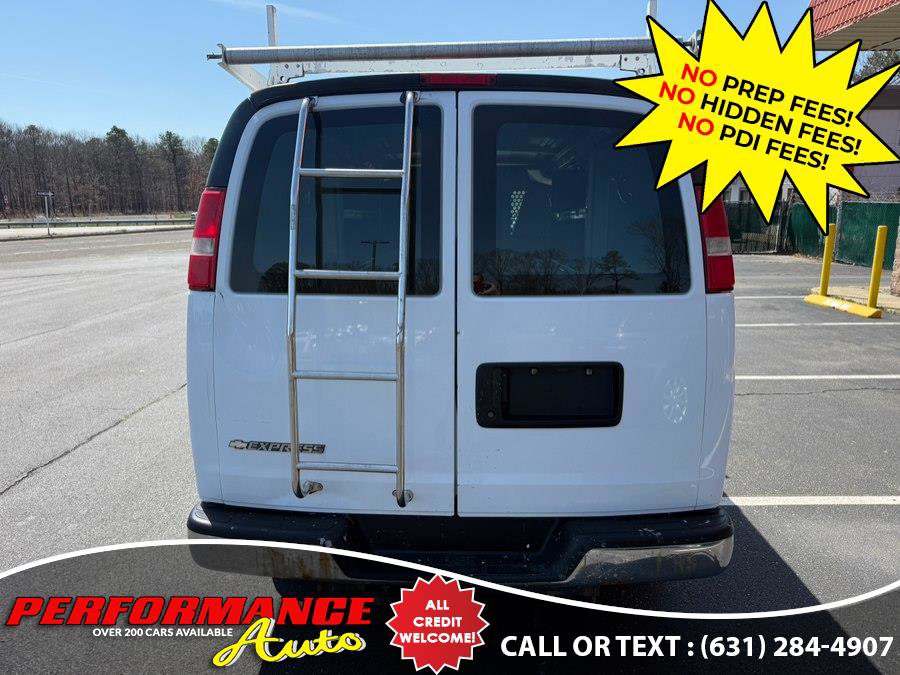 Used 2017 Chevrolet Express 2500 w/ Chrome Appearance Package RWD image 15