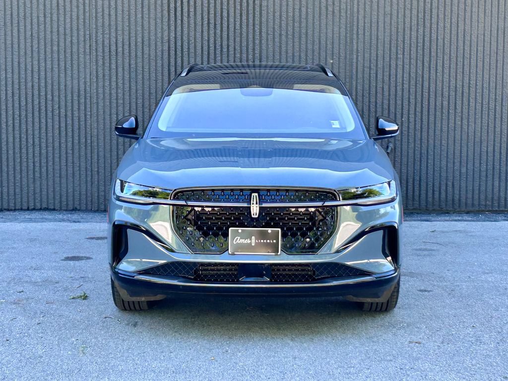 Used 2026 Lincoln Nautilus Reserve w/ Jet Appearance Package AWD/4WD image 9