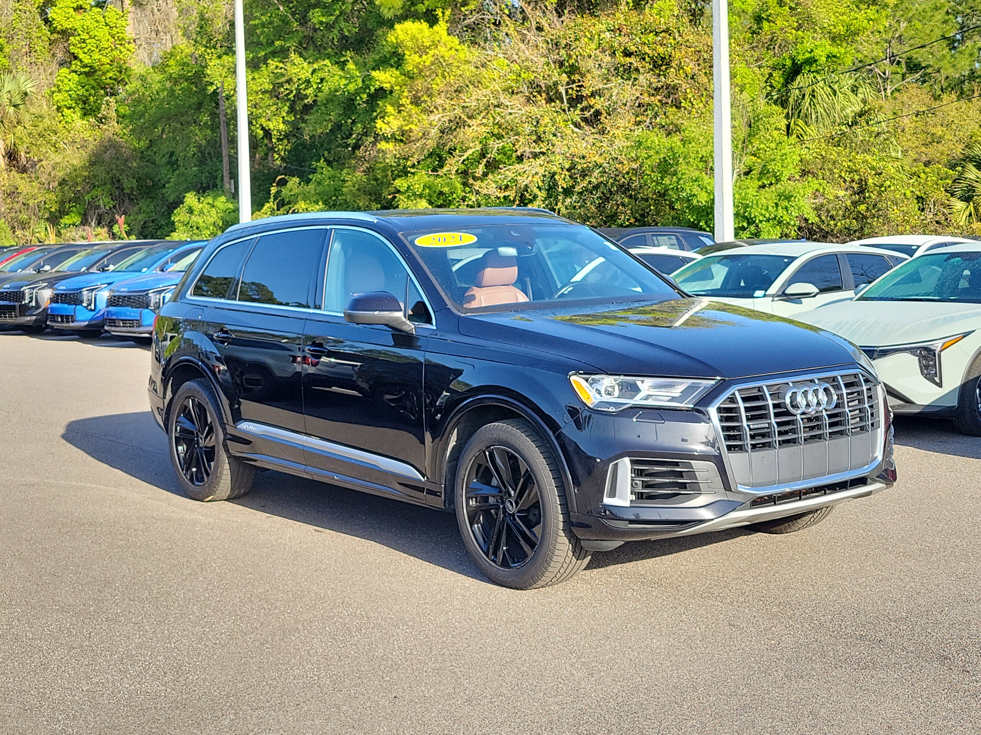 Used 2021 Audi Q7 3.0T Premium Plus w/ Premium Plus Package image 44