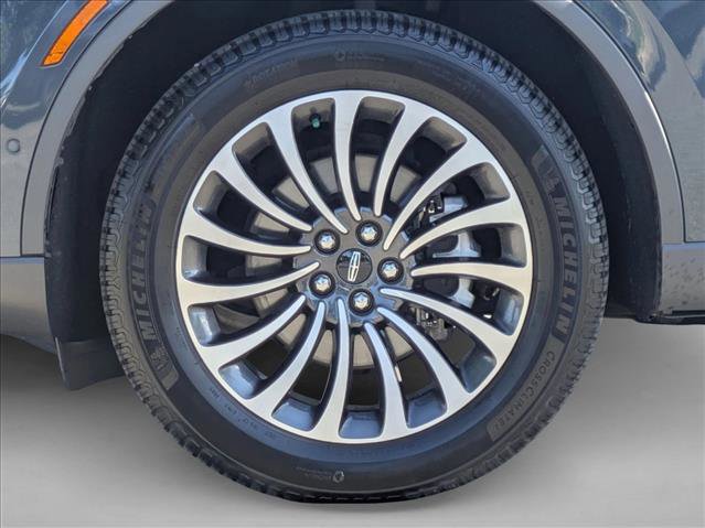 Used 2023 Lincoln Aviator Reserve w/ Equipment Group 201A image 26