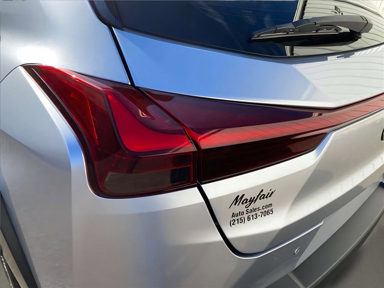 Used 2024 Lexus UX 250h UX 250h FWD image 3
