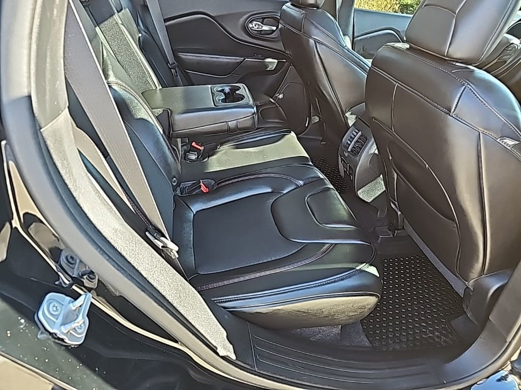 Certified 2019 Jeep Cherokee Trailhawk w/ Comfort/Convenience Group image 24