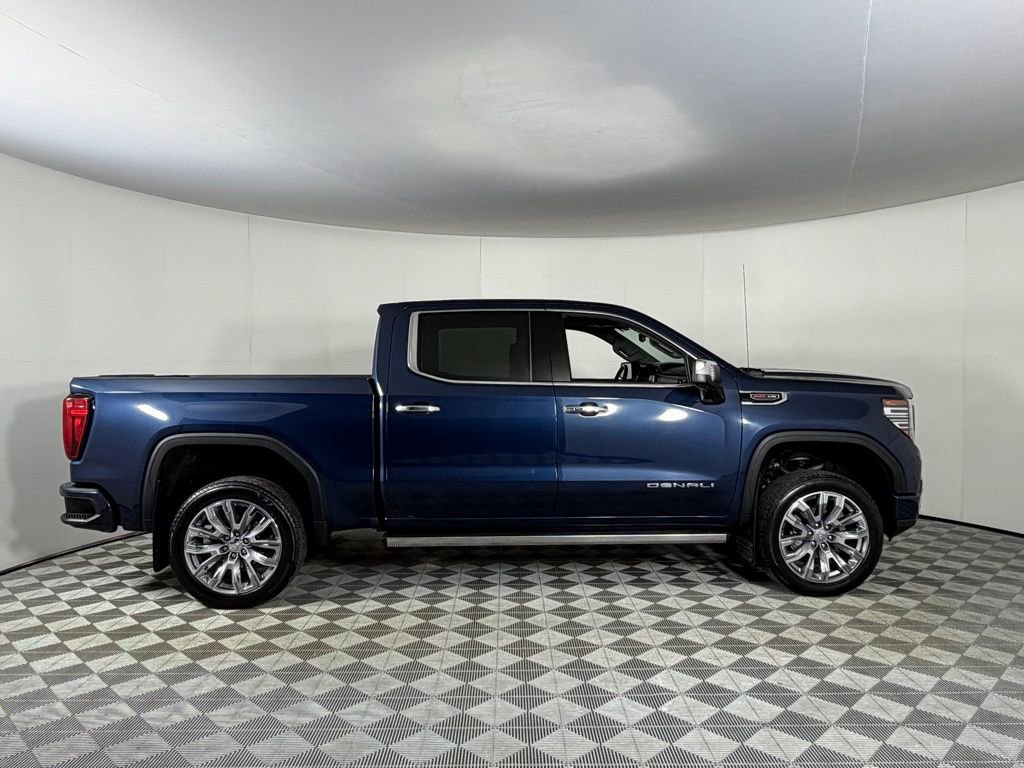Used 2023 GMC Sierra 1500 Denali w/ Denali Reserve Package image 5