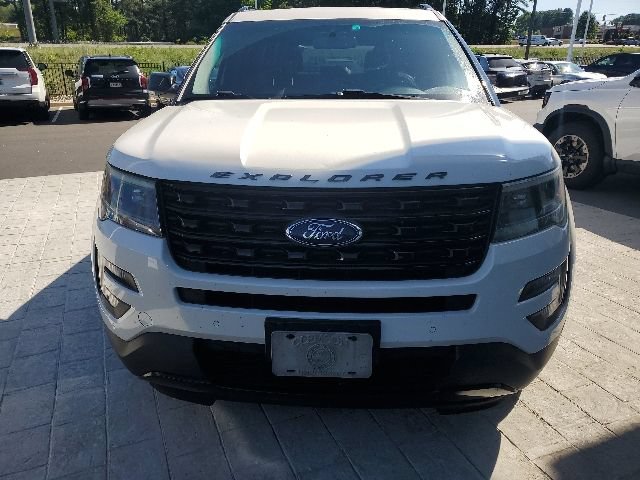 Used 2017 Ford Explorer Sport AWD/4WD image 2