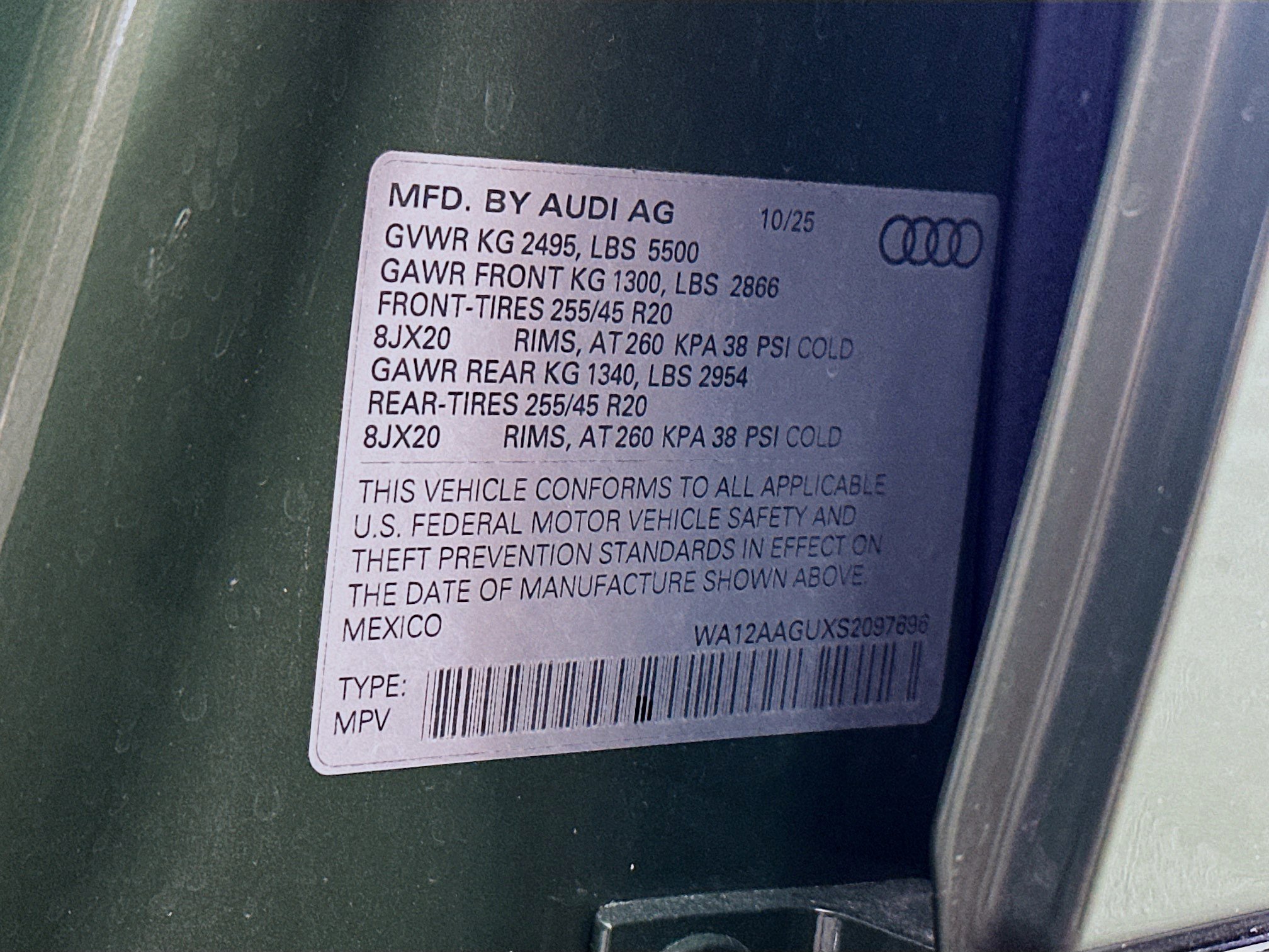 Used 2025 Audi Q5 Premium Plus w/ Premium Plus AWD/4WD image 32