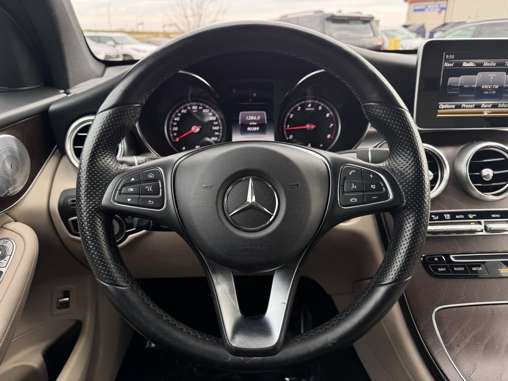Used 2018 Mercedes-Benz GLC 300 4MATIC image 21