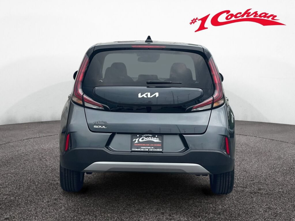 Used 2023 Kia Soul LX w/ Option Group 015 FWD image 6