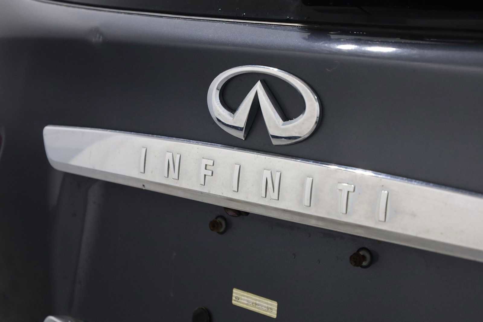 Used 2013 INFINITI JX35 AWD w/ Premium Pkg image 8
