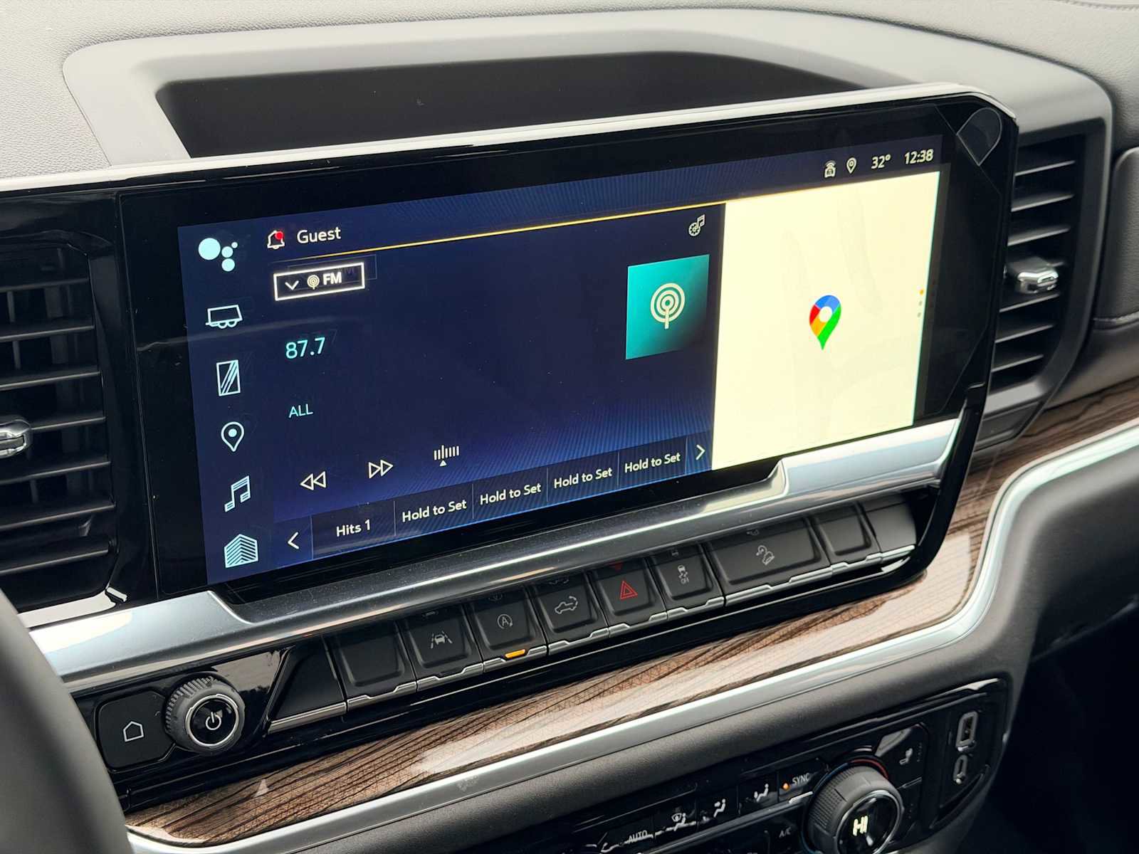 New 2026 Chevrolet Silverado 1500 RST w/ Dark Appearance Package image 32