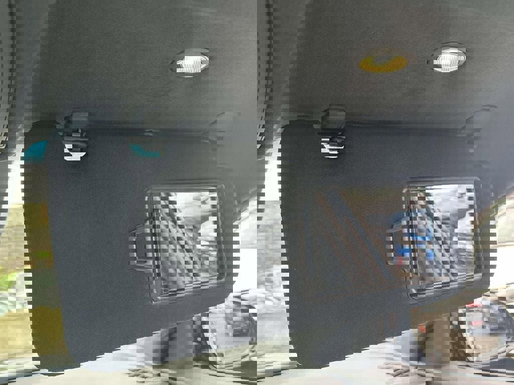 Used 2024 Genesis G70 3.3T Advanced w/ Sport Prestige Package image 33