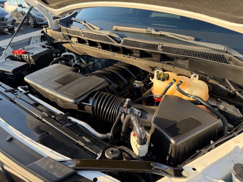 Used 2022 GMC Yukon XL SLT image 42