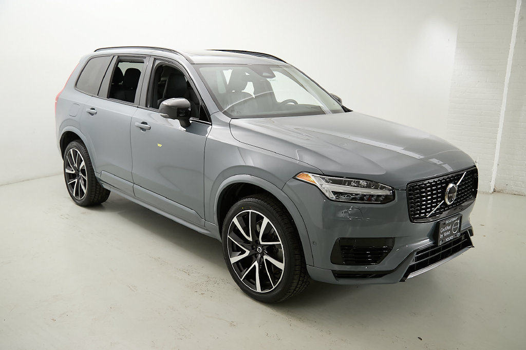 Certified 2023 Volvo XC90 T8 Ultimate w/ Protection Package AWD/4WD image 4