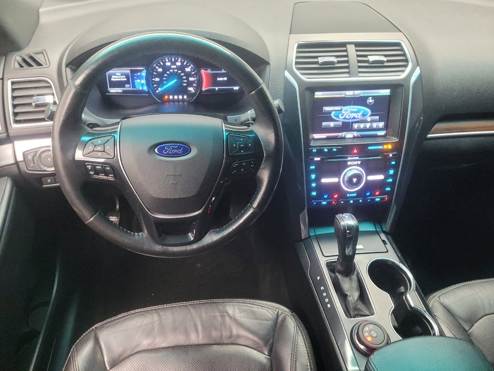 Used 2016 Ford Explorer Limited w/ Equipment Group 301A image 22