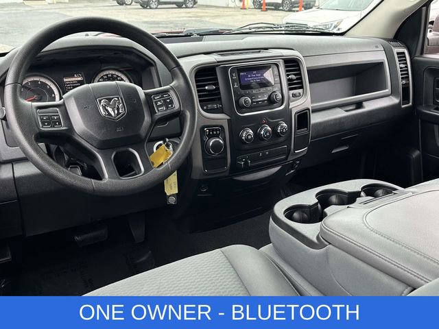 Used 2016 RAM 1500 Express RWD image 2