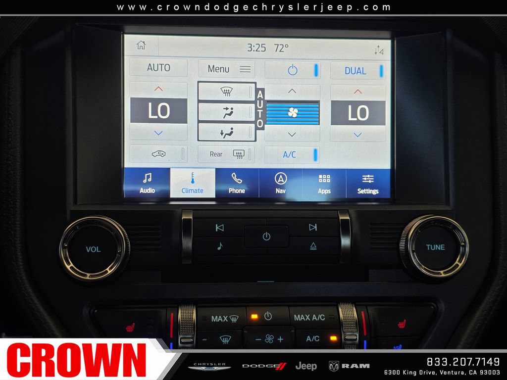 Used 2022 Ford Mustang Shelby GT500 w/ Technology Package RWD image 40