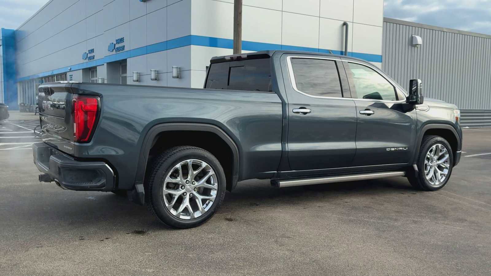 Certified 2020 GMC Sierra 1500 Denali w/ Denali Ultimate Package image 2