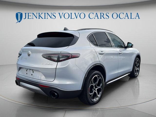 Used 2024 Alfa Romeo Stelvio Ti w/ Active Assist Plus Package AWD/4WD image 3