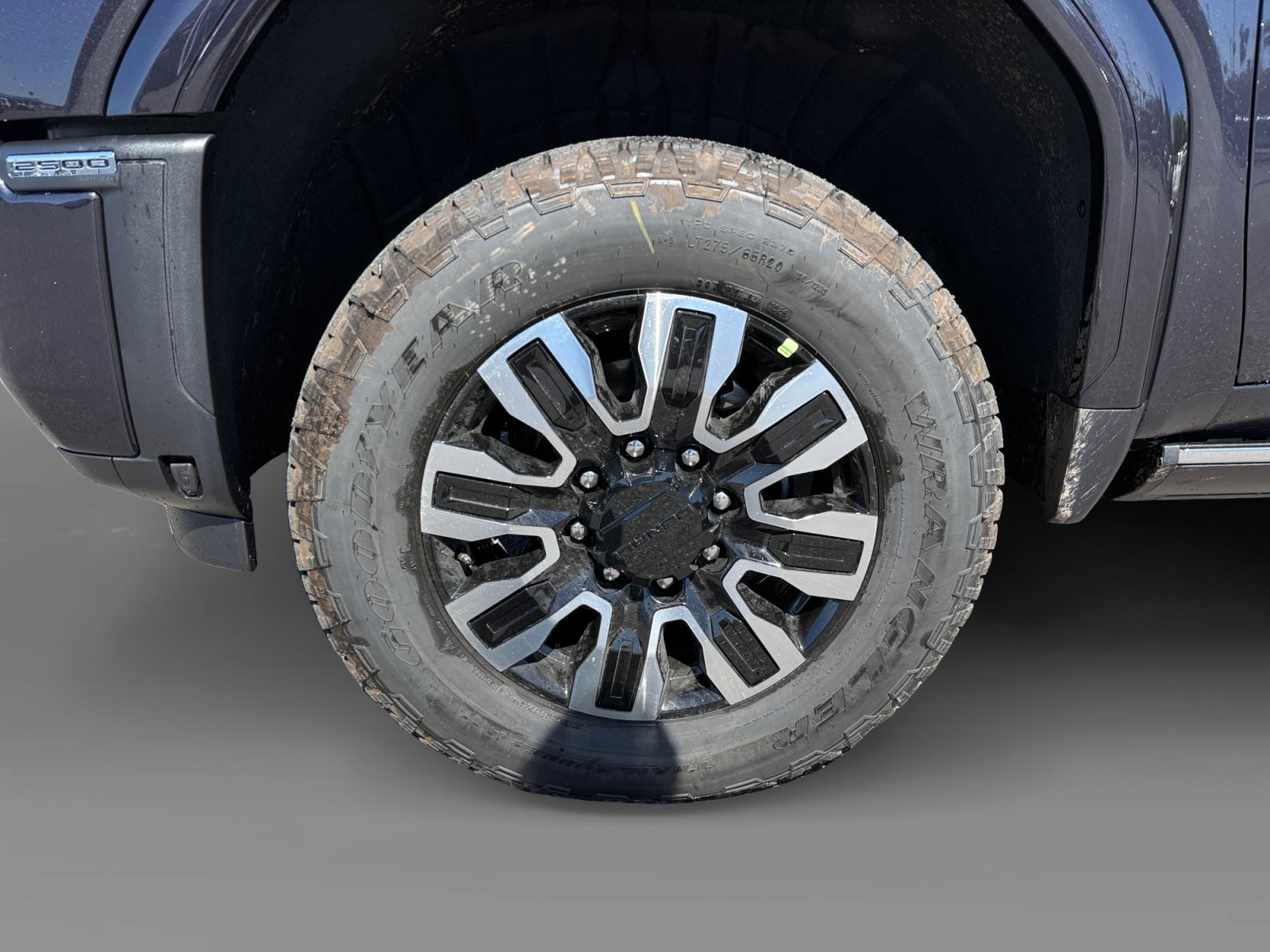 New 2026 GMC Sierra 2500 Denali Ultimate AWD/4WD image 9