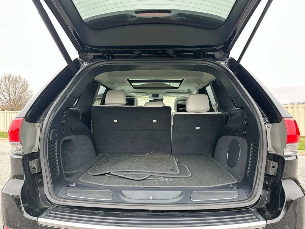 Used 2018 Jeep Grand Cherokee Summit image 24