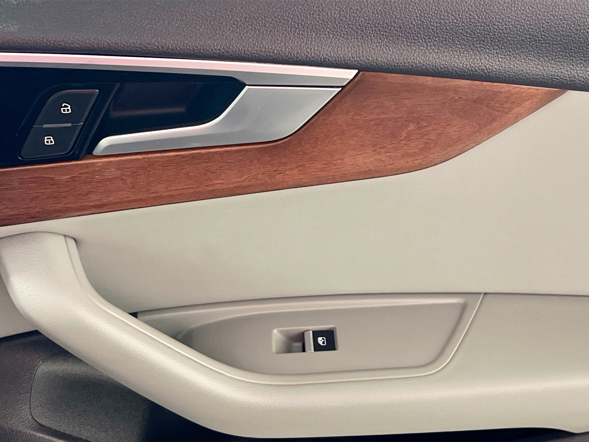 Used 2022 Audi A4 2.0T Premium w/ 18" Wheel Package image 32