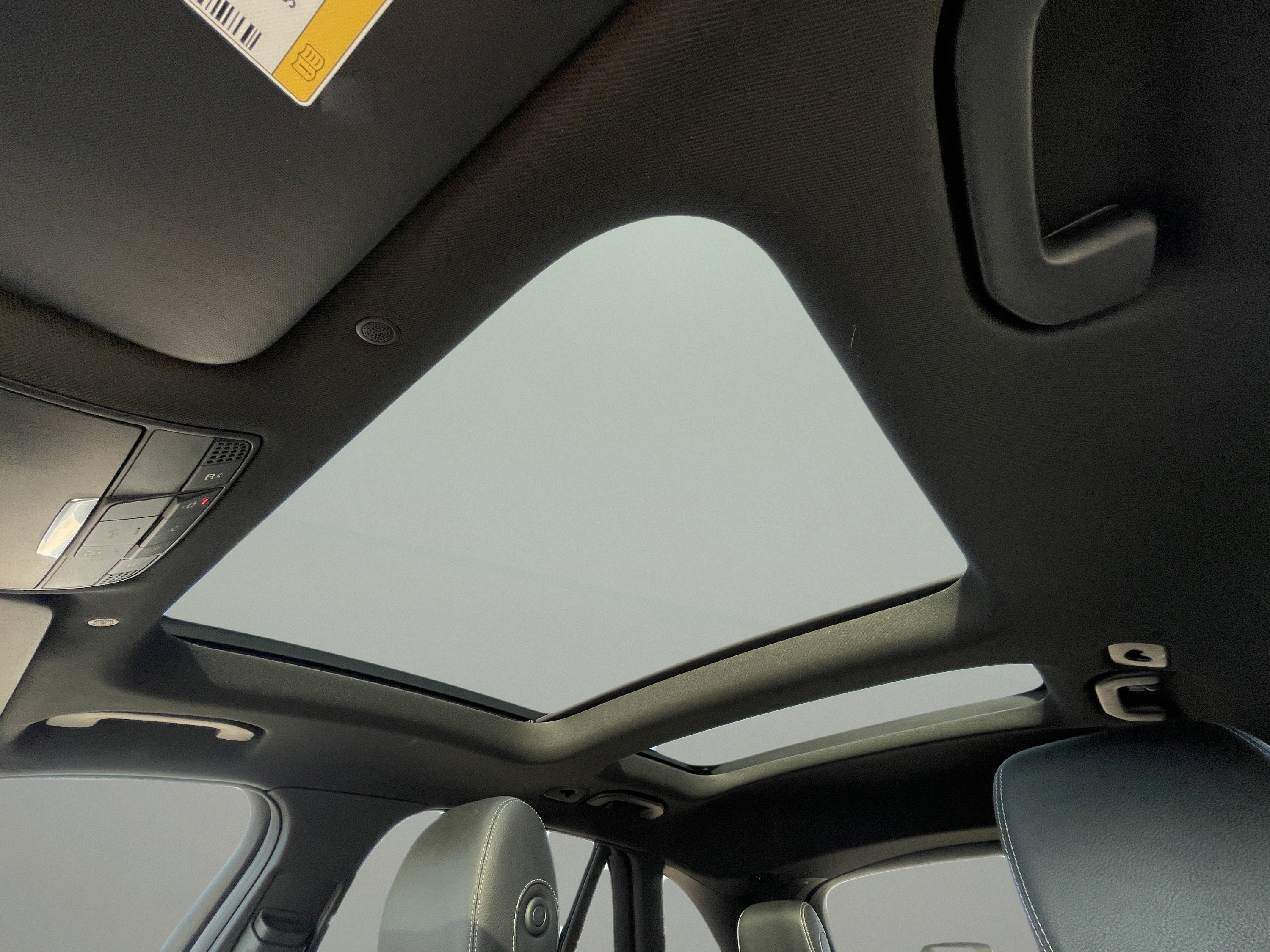 Used 2020 Mercedes-Benz GLC 300 4MATIC image 29