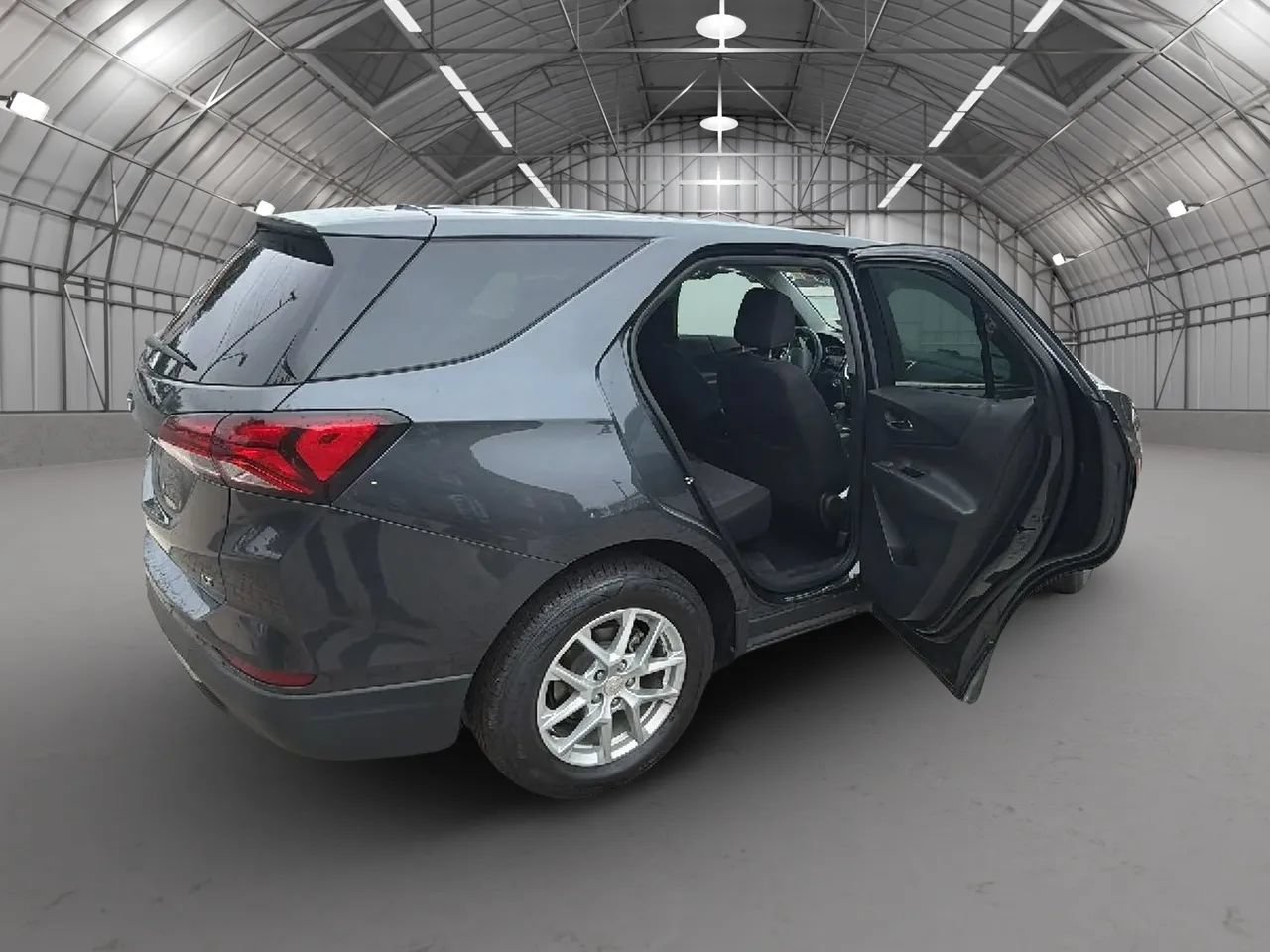 Used 2023 Chevrolet Equinox LT FWD image 15