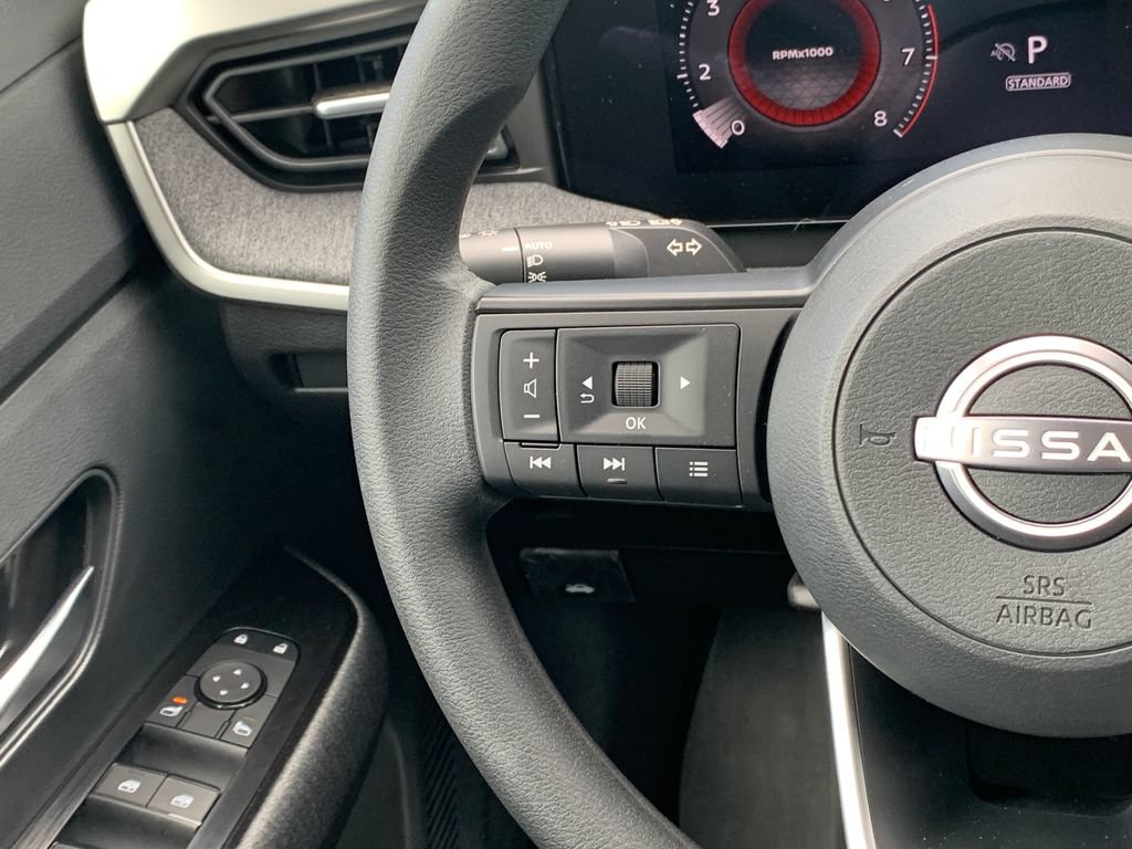 New 2026 Nissan Kicks SV w/ Cold Weather Package FWD image 10