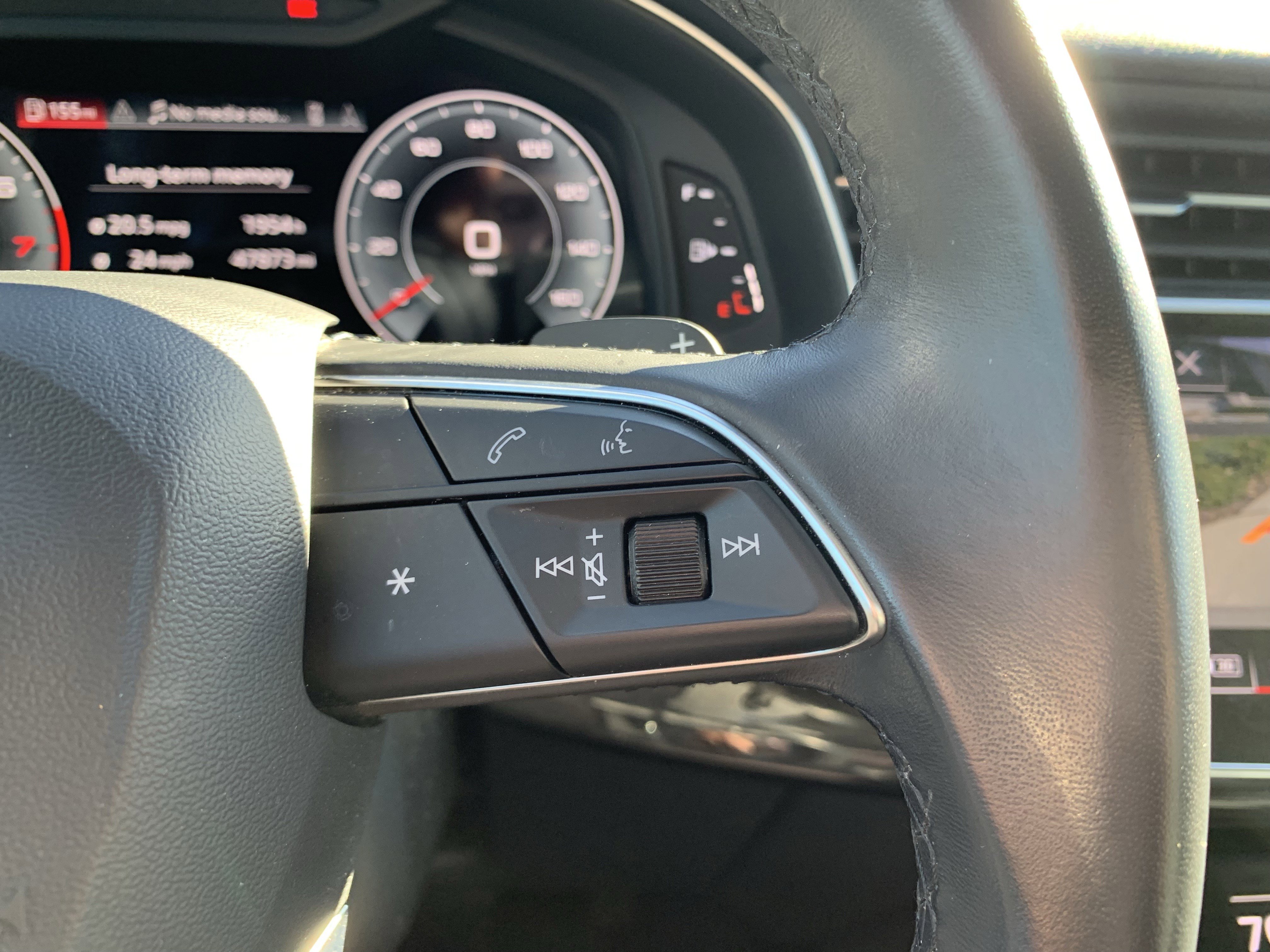 Used 2022 Audi Q7 Premium Plus image 20