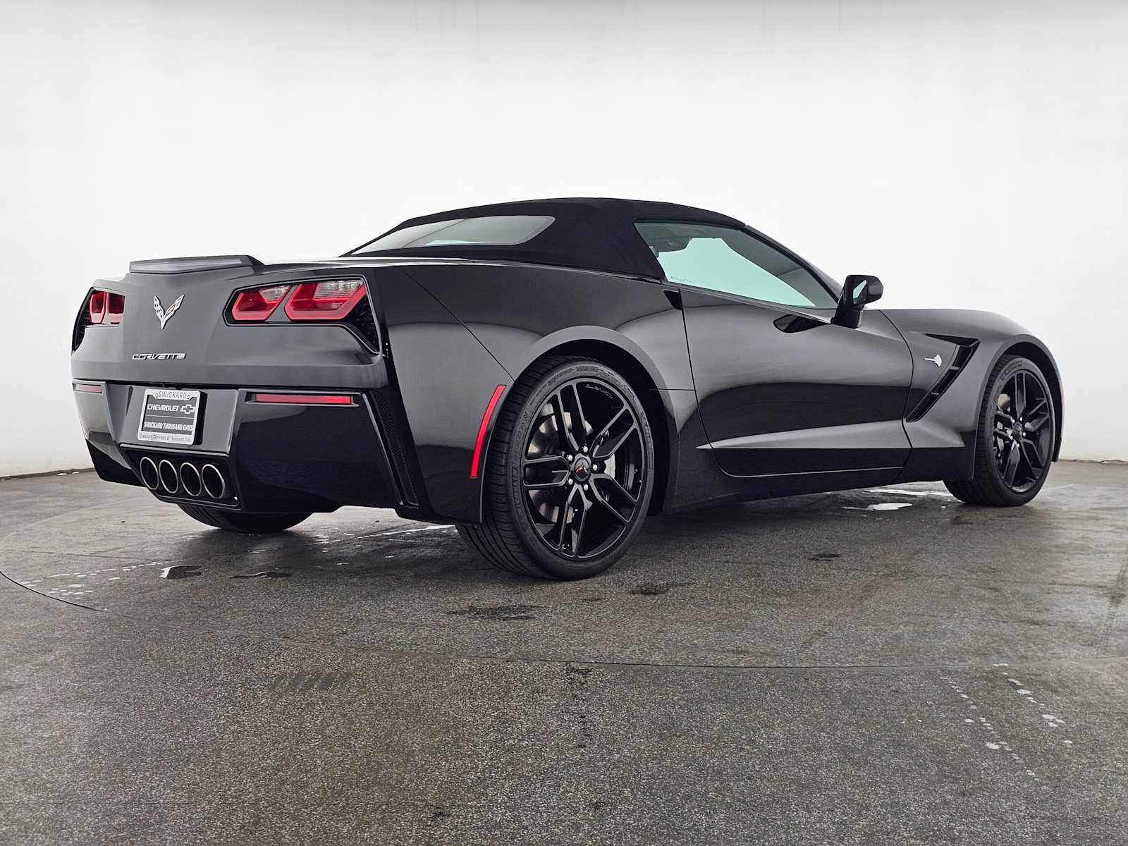 Used 2019 Chevrolet Corvette Stingray Convertible w/ 1LT RWD image 3