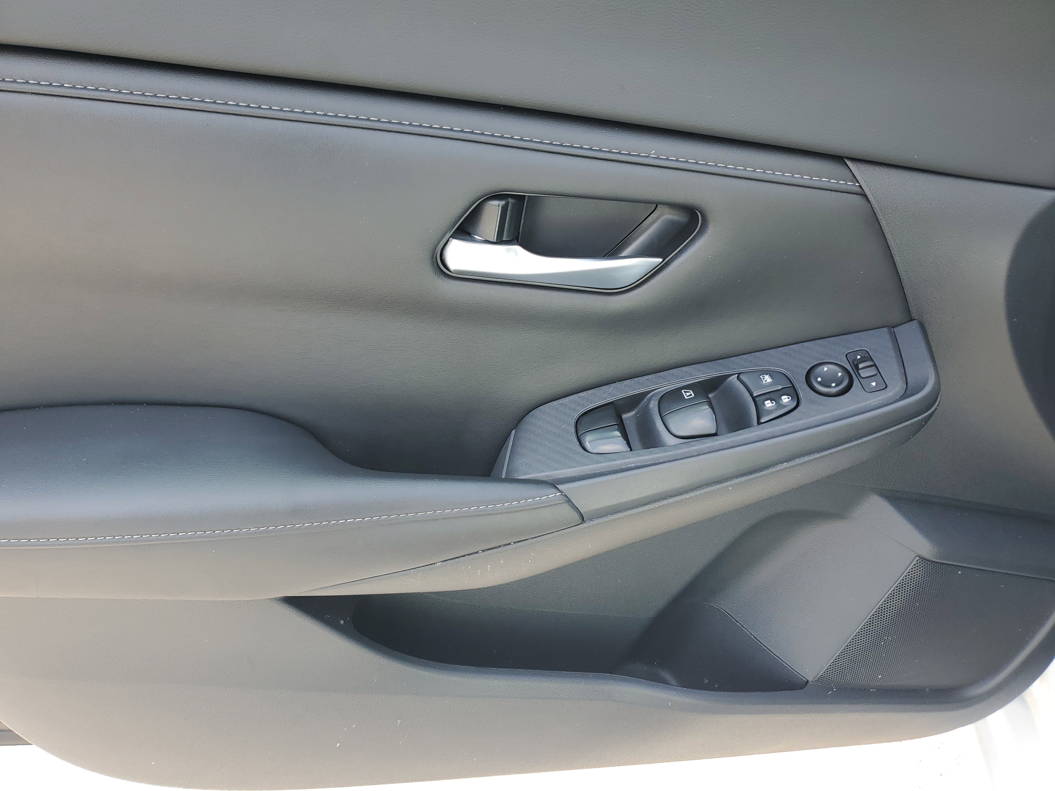 Used 2021 Nissan Sentra SV w/ Trunk Package FWD image 20