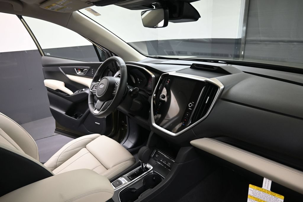 New 2026 Subaru Ascent Limited AWD/4WD image 12