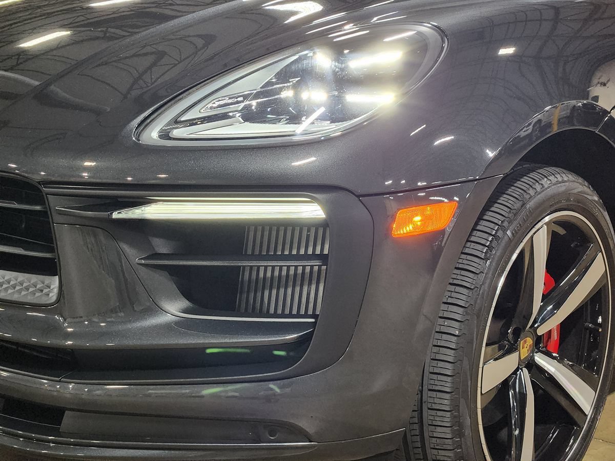 Used 2026 Porsche Macan S AWD/4WD image 14