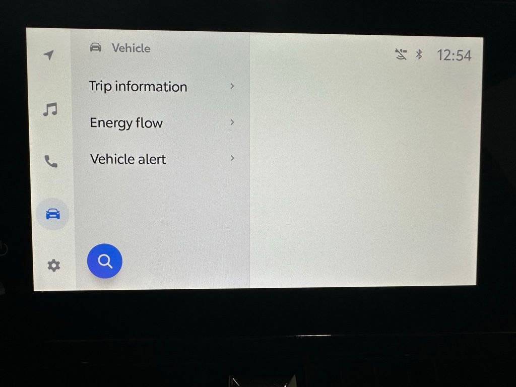 Used 2025 Toyota Corolla LE image 29