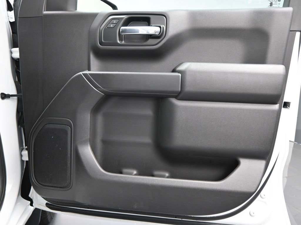 Used 2022 Chevrolet Silverado 1500 Custom image 24