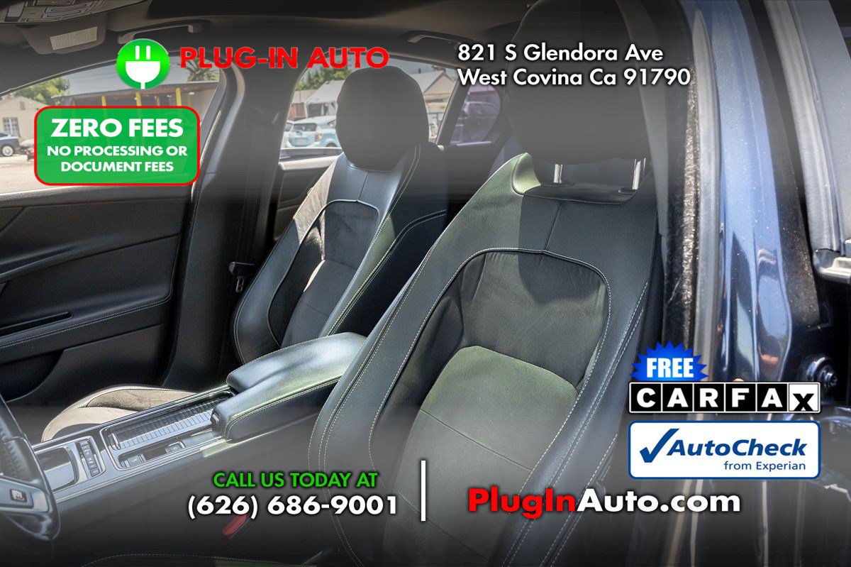 Used 2018 Jaguar XE S RWD image 7