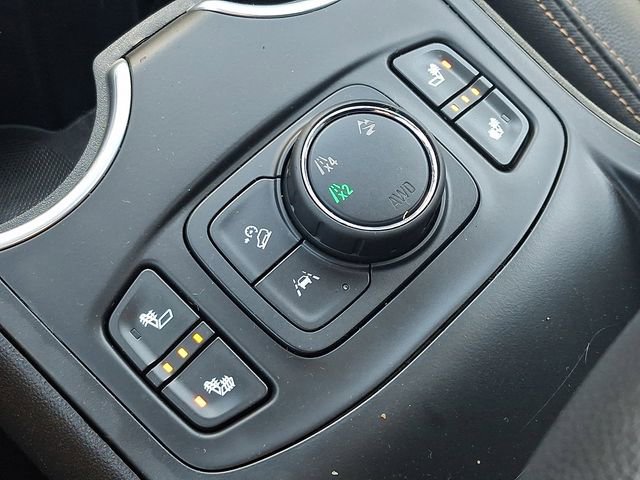 Certified 2021 GMC Terrain SLT w/ Infotainment Package II AWD/4WD image 25