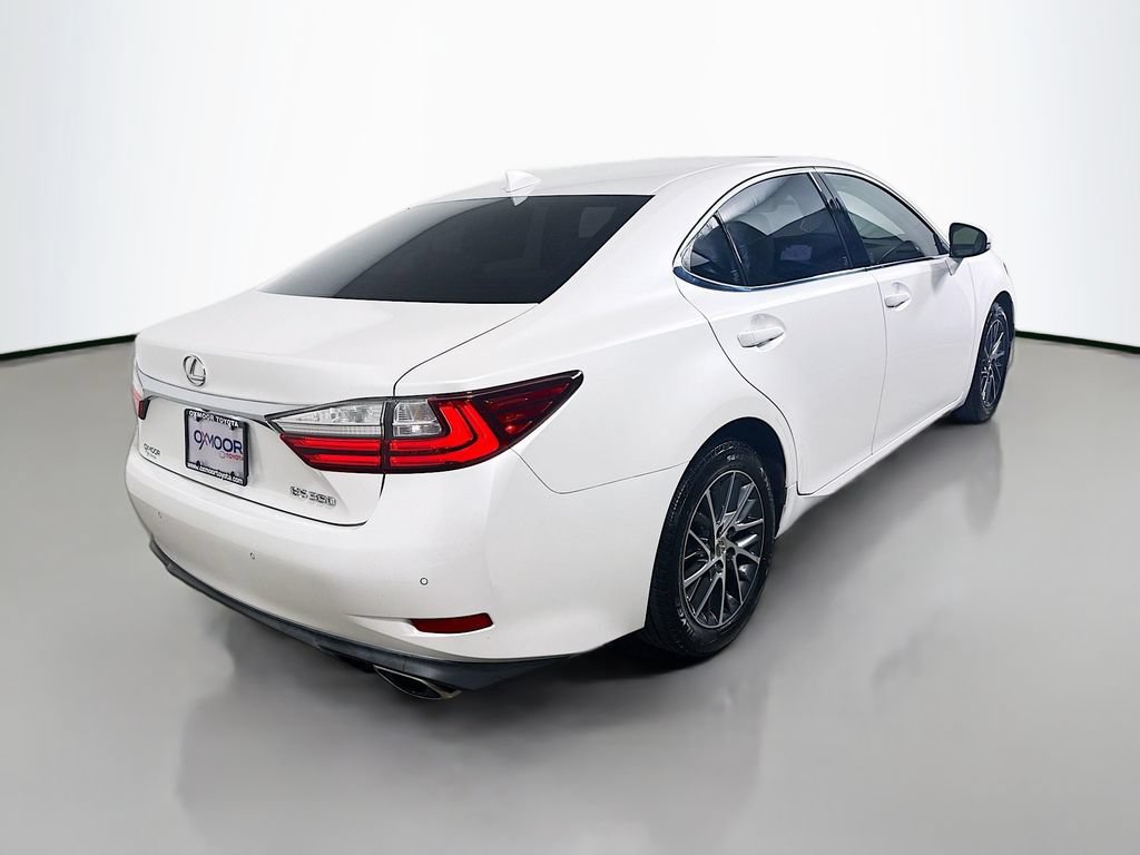 Used 2016 Lexus ES 350 w/ Luxury Package w/Wood Trim FWD image 7