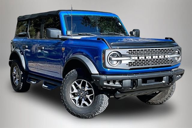 Used 2022 Ford Bronco Badlands image 1